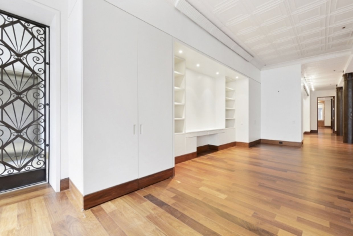 2016%2f01%2f16%2f14%2f47%2f03%2f8a649802 70a4 448d ac04 23985bfbaaef%2froebling building living room