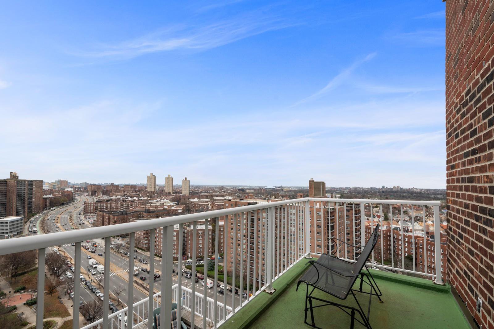 10740 QUEENS BLVD, FOREST HILLS, NY 11375 for Sale