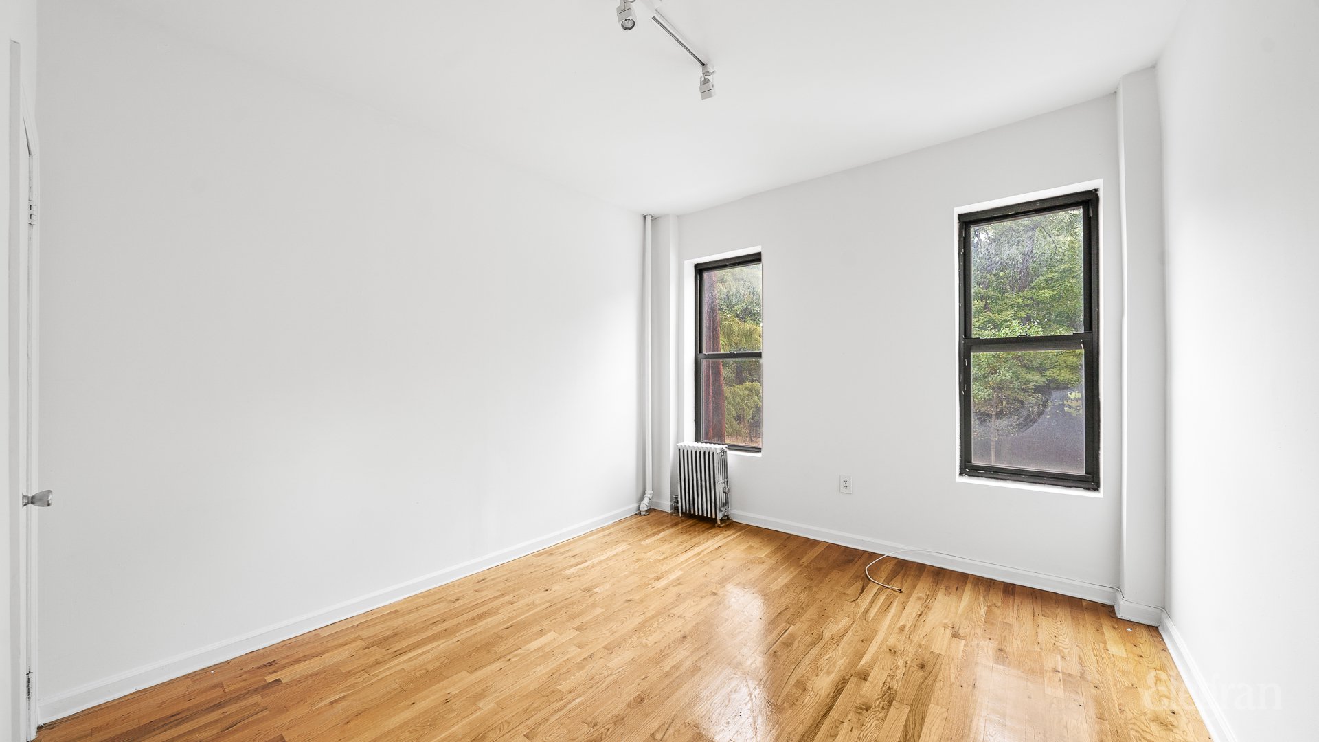 305 Ocean Avenue, #B12