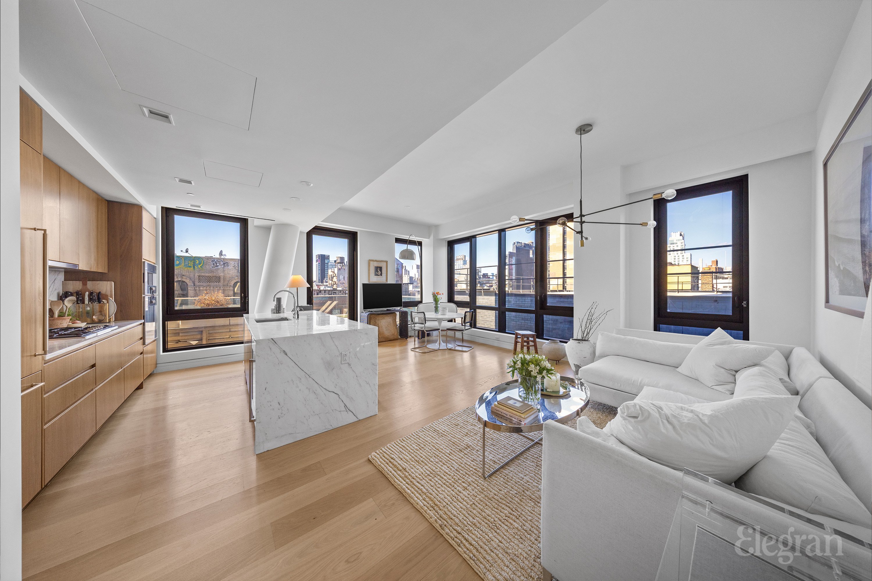 242 Broome Street Lower East Side New York NY 10002