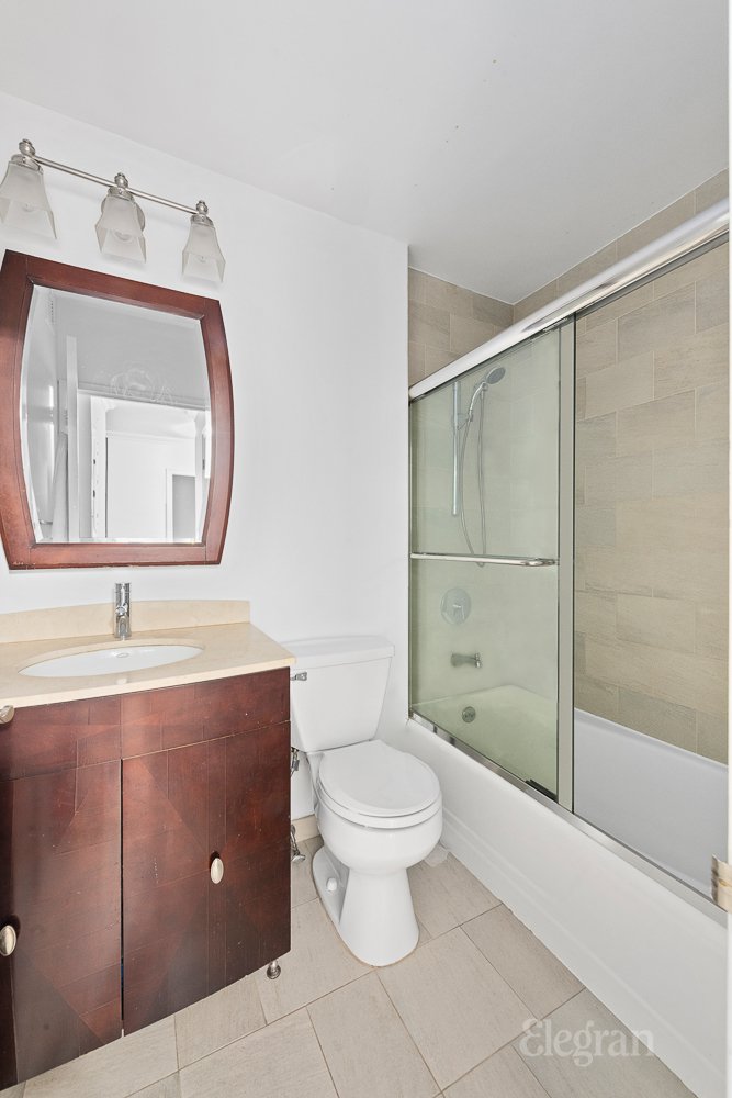 New York, NY 10010,280 Park Avenue S #3-E
